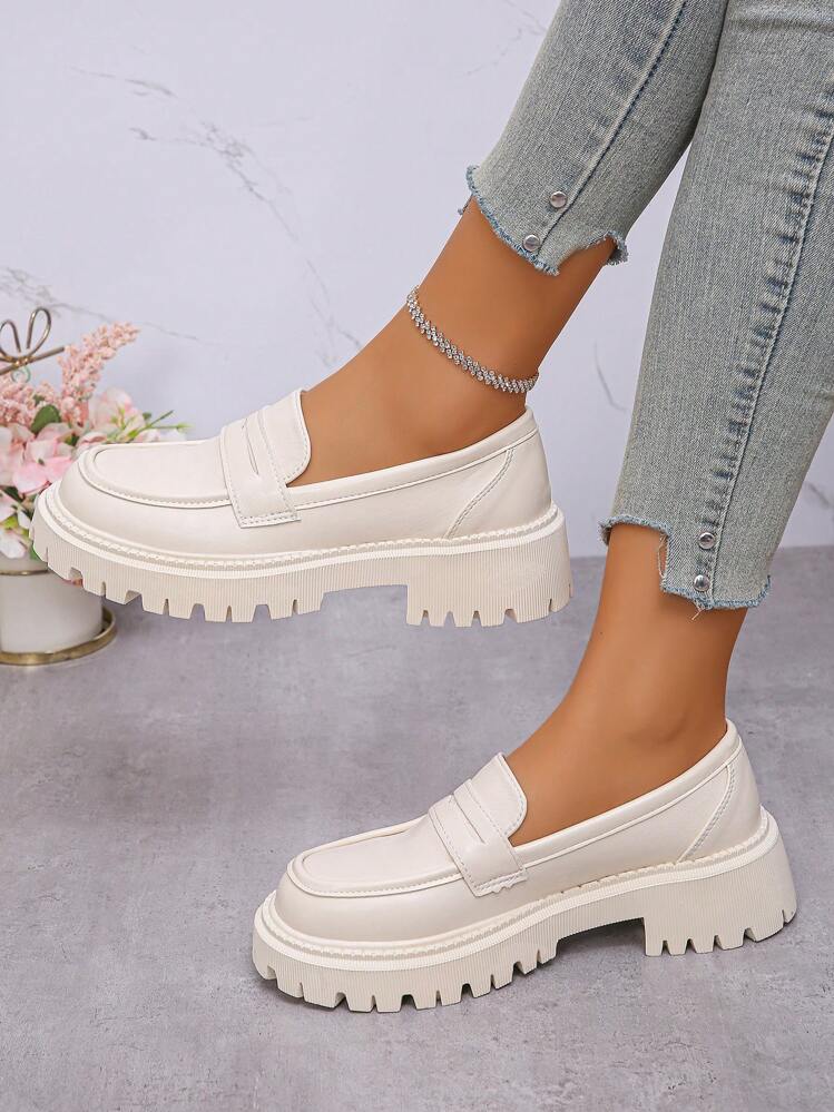 Claire | Comfortable white leather loafers with a thick sole