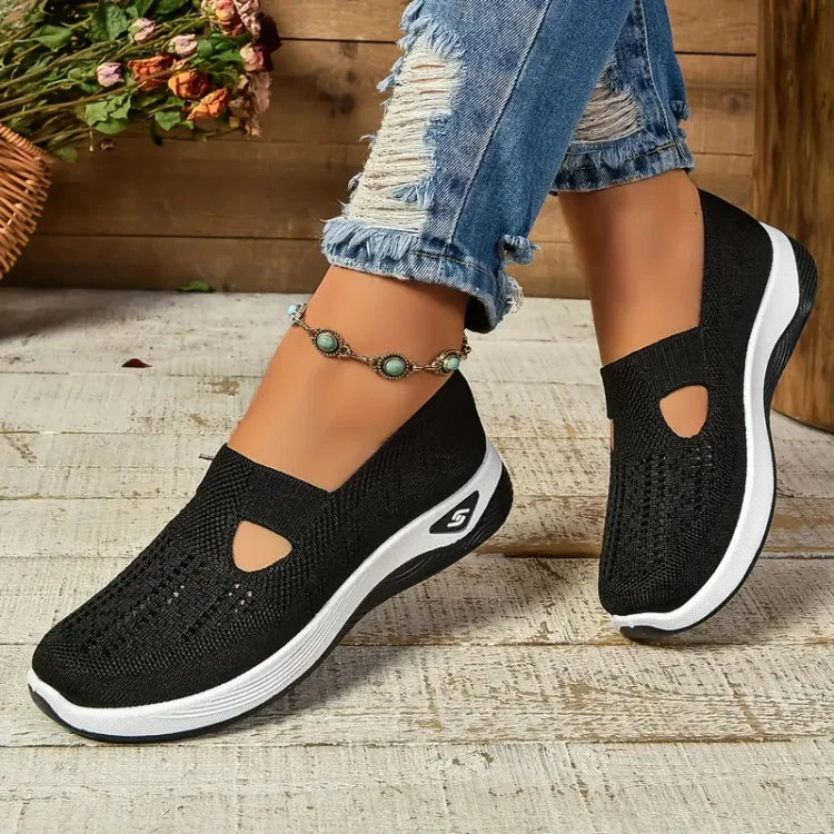 ErgoStepia™ - Women's Orthopedic Comfort Sneakers 