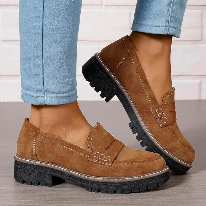Hélène | Comfortable suede loafers with a thick, cushioned sole