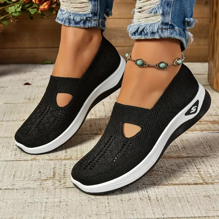 ErgoStepia™ - Women's Orthopedic Comfort Sneakers 