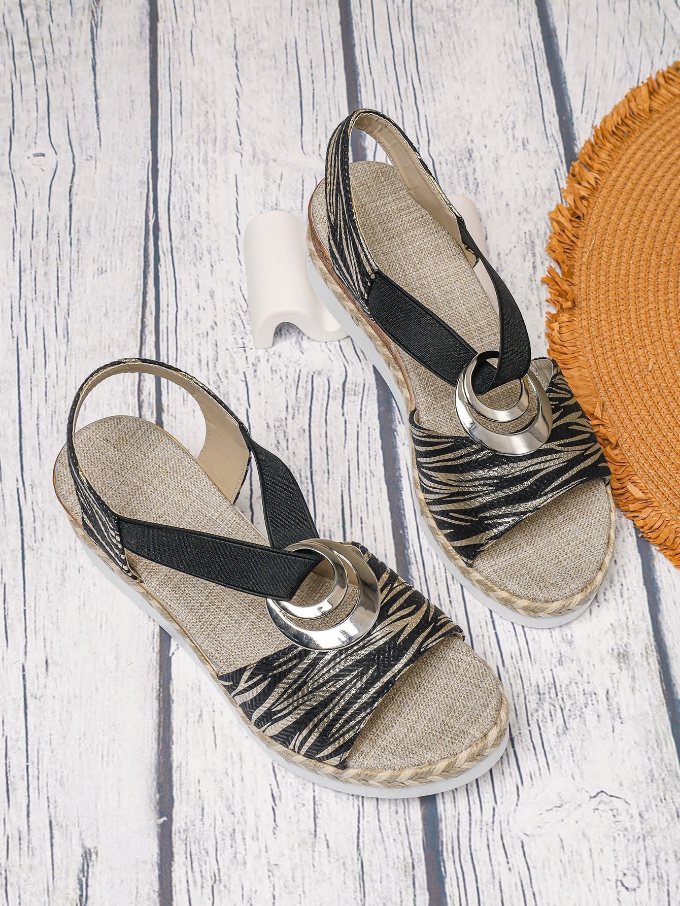 Roberta | Sandales compensées à bout ouvert pour femmes avec bride élastique