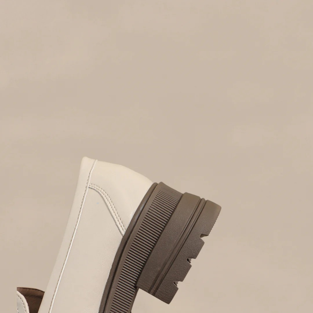 Gabrielle | Comfortable leather loafers with thick soles