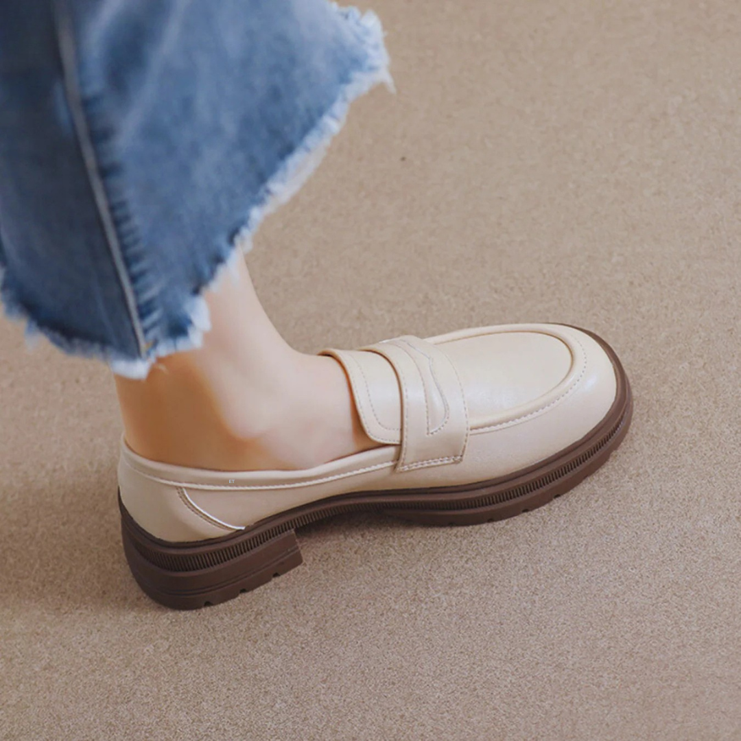 Gabrielle | Comfortable leather loafers with thick soles