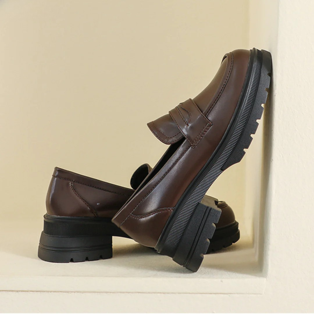 Gabrielle | Comfortable leather loafers with thick soles
