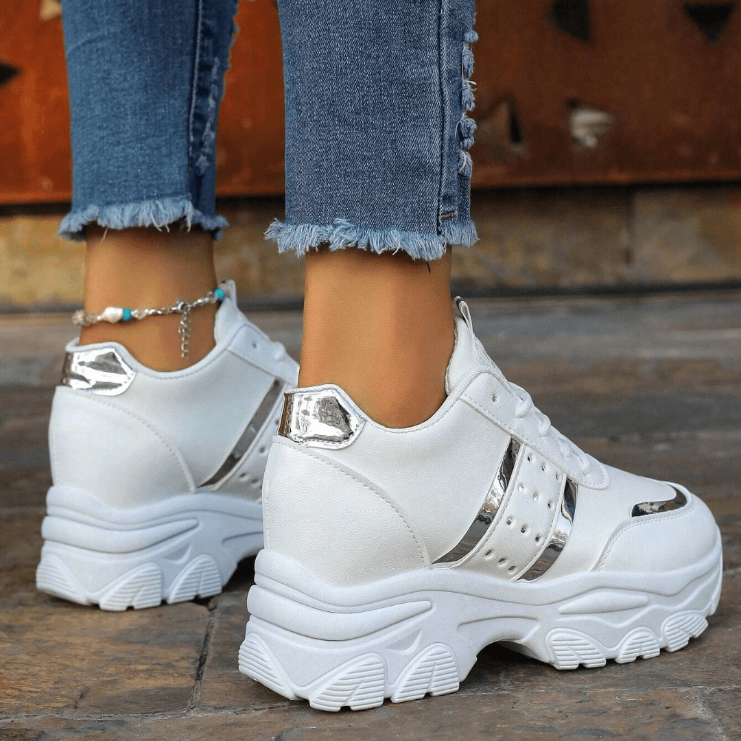 Shoes with thick sole and comfortable platform