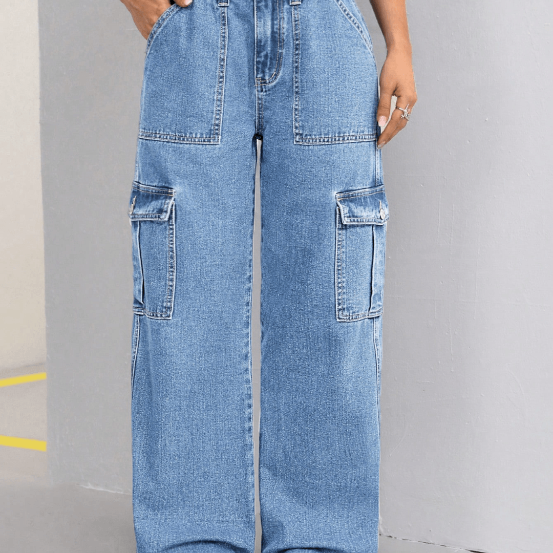 High waist jeans with pockets