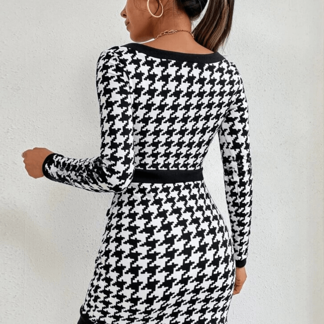 Black and White Pied-de-Poule Dress with Golden Buttons
