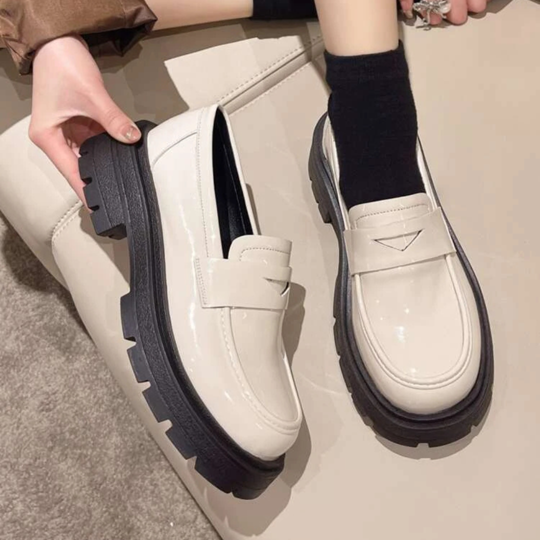 Sophie | Shiny beige leather loafers with a thick, comfortable sole