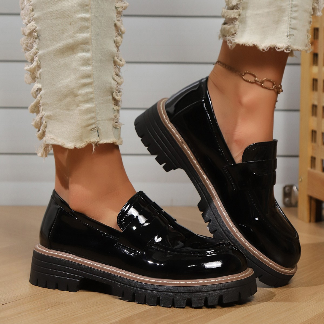 Pauline | Comfortable crocodile leather loafers with a thick, cushioned sole