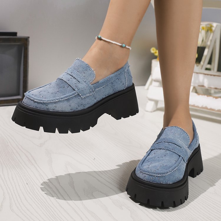 Virginie | Comfortable denim loafers with a thick, cushioned sole