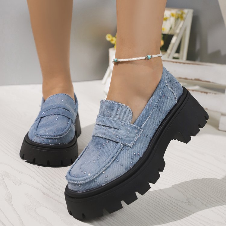 Virginie | Comfortable denim loafers with a thick, cushioned sole