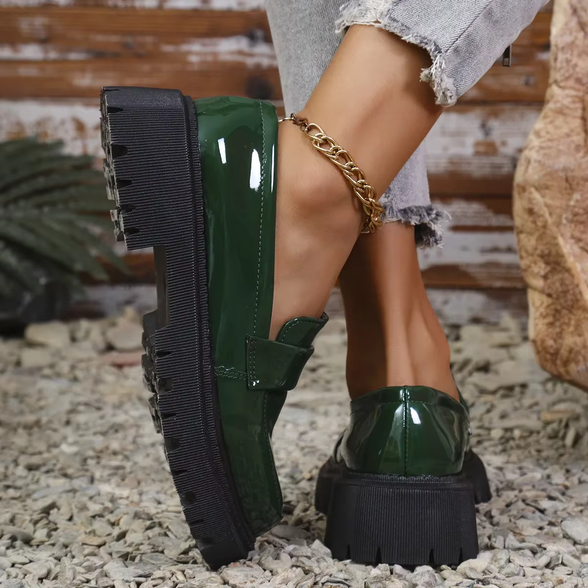 Denise | Comfortable crocodile leather loafers with thick sole