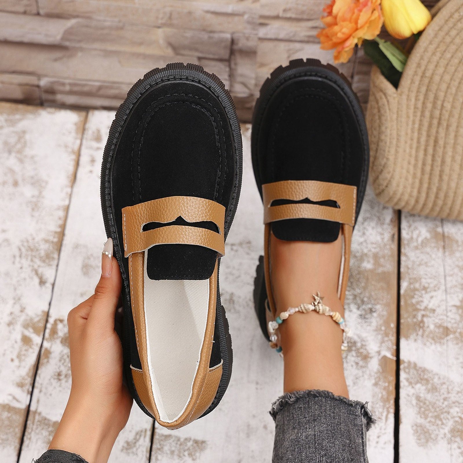 Josiane | Suede and genuine leather loafers, comfortable and with a comfortable sole