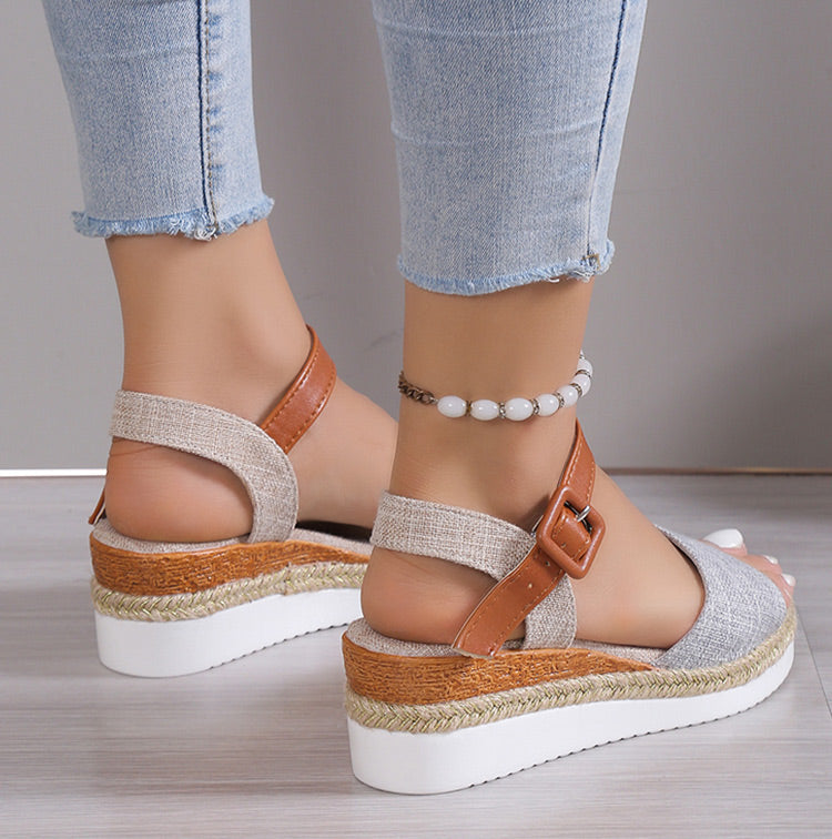 Jasmine | Sandales compensées à la mode et confortables