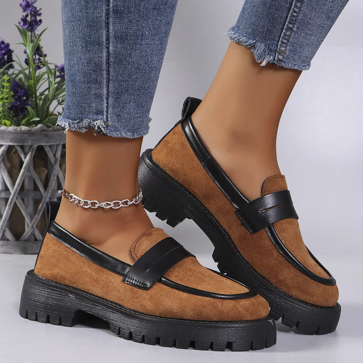 Margaux | Suede loafers with cushioned sole