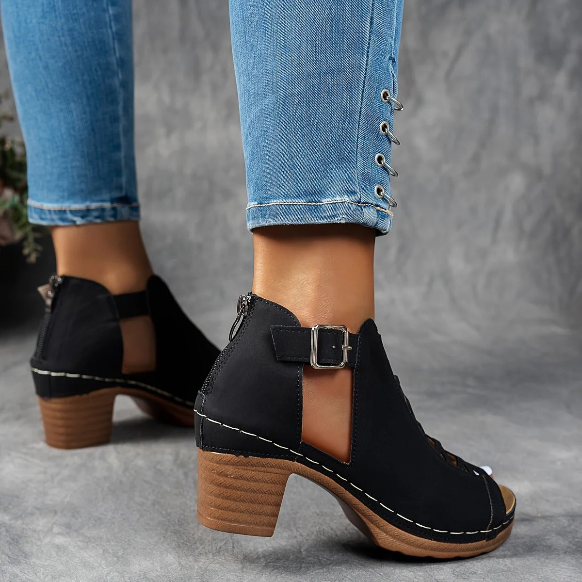 Sandales à talons en treillis Nessa™