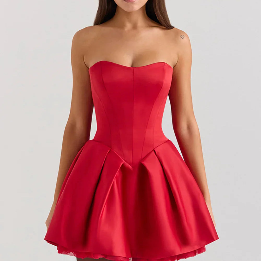 Mia | Mini-robe en satin rouge avec nœud amovible